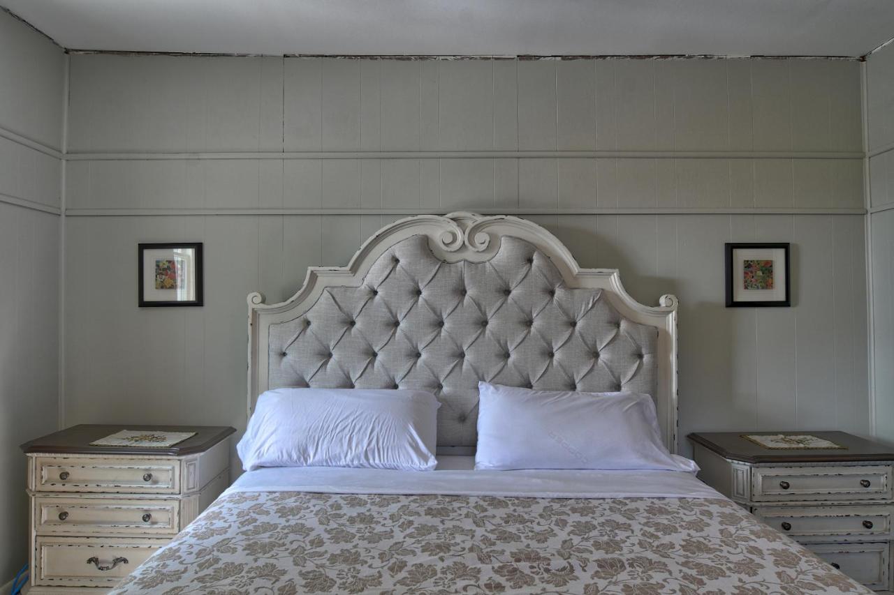 Bed and Breakfast Charlevoix House Екстер'єр фото